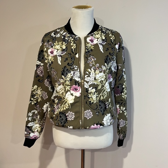 Emma &‎ Posh - women’s floral Bomber jacket olive purple, black and white size s - Picture 10 of 11